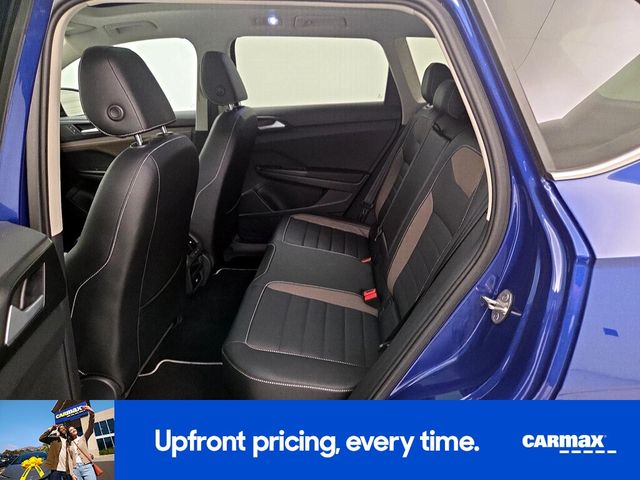 2023 Volkswagen Taos SEL