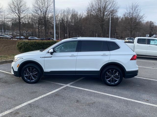 2023 Volkswagen Tiguan SE