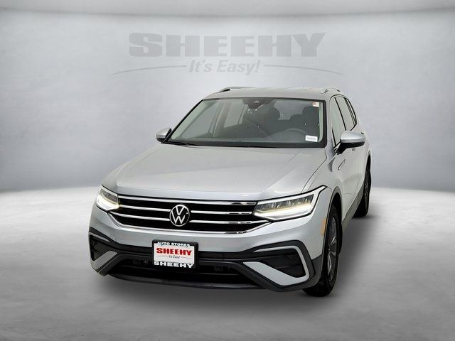 2023 Volkswagen Tiguan SE