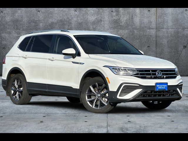 2023 Volkswagen Tiguan SE