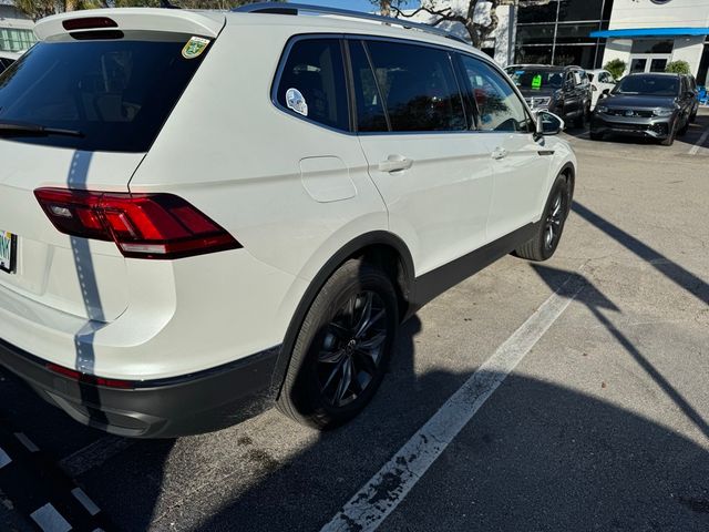 2023 Volkswagen Tiguan SE