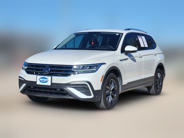 2023 Volkswagen Tiguan SE