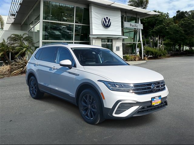 2023 Volkswagen Tiguan SE