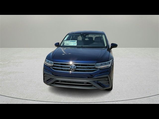 2023 Volkswagen Tiguan SE