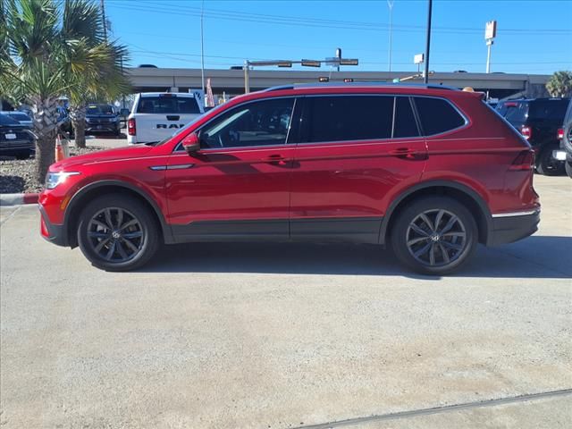 2023 Volkswagen Tiguan SE