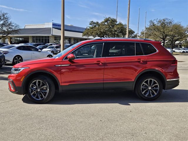 2023 Volkswagen Tiguan SE