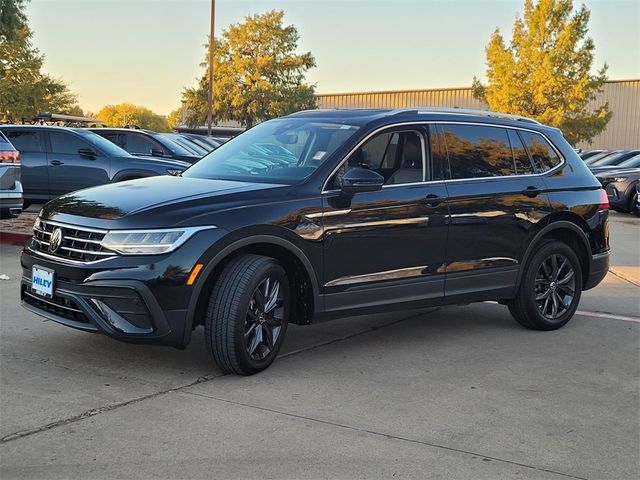 2023 Volkswagen Tiguan SE