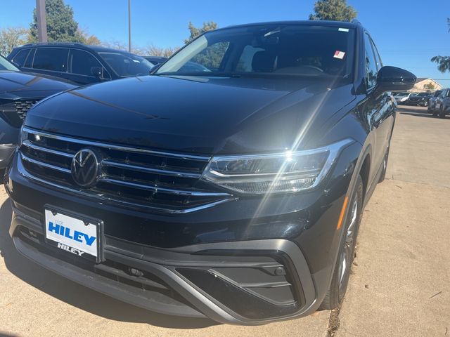 2023 Volkswagen Tiguan SE