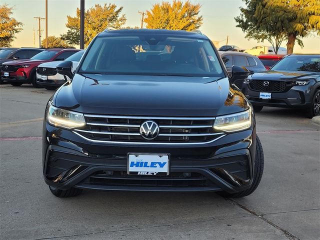 2023 Volkswagen Tiguan SE