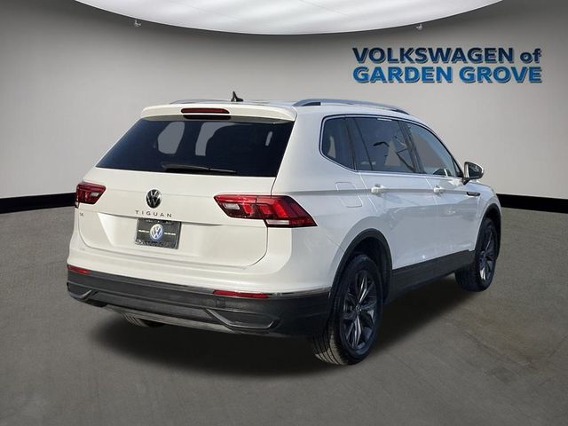 2023 Volkswagen Tiguan SE