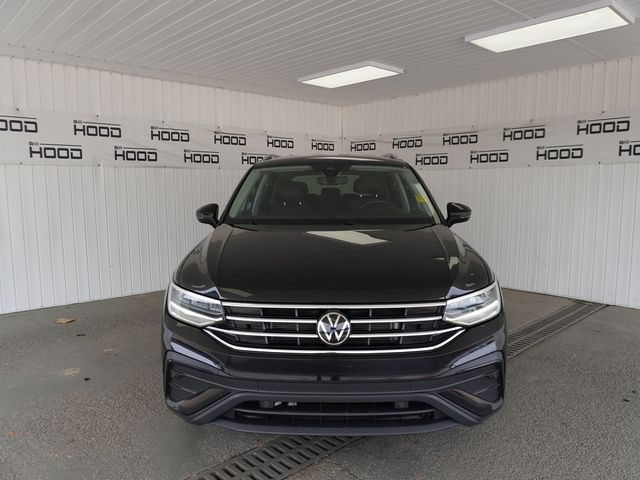 2023 Volkswagen Tiguan SE