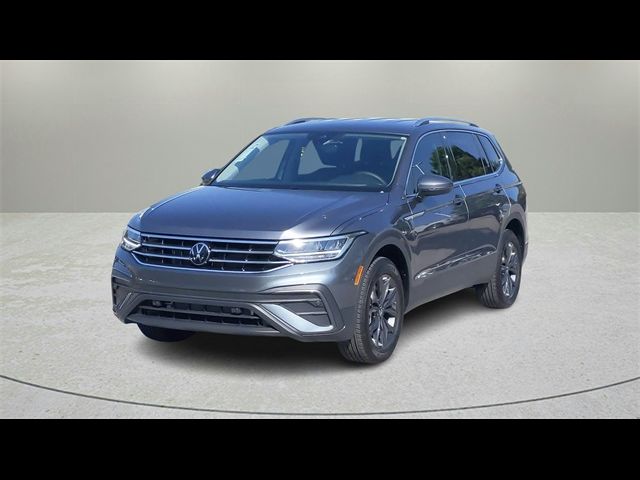 2023 Volkswagen Tiguan SE