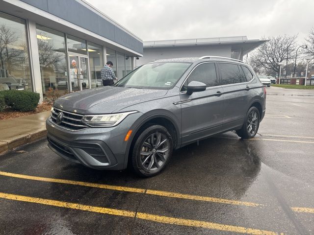 2023 Volkswagen Tiguan SE