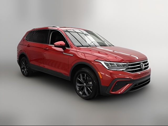 2023 Volkswagen Tiguan SE