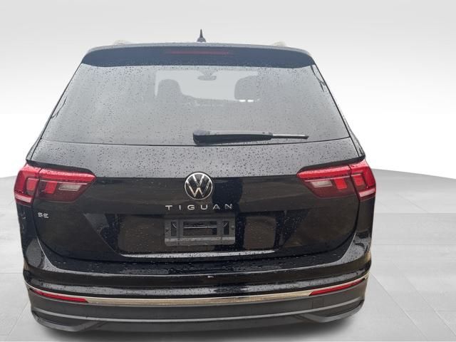 2023 Volkswagen Tiguan SE