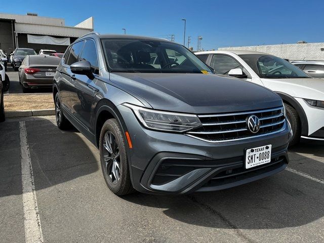 2023 Volkswagen Tiguan SE