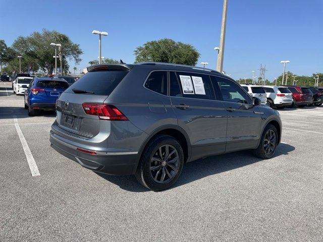 2023 Volkswagen Tiguan SE