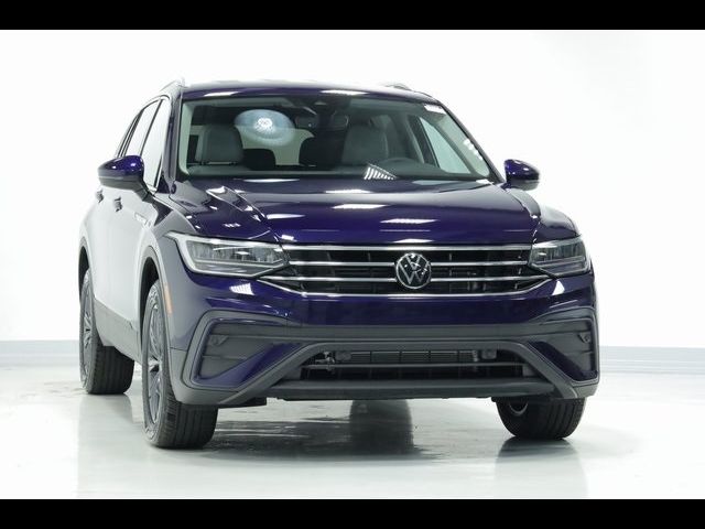 2023 Volkswagen Tiguan SE