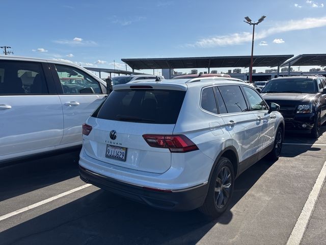 2023 Volkswagen Tiguan SE