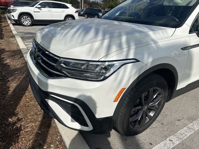 2023 Volkswagen Tiguan SE