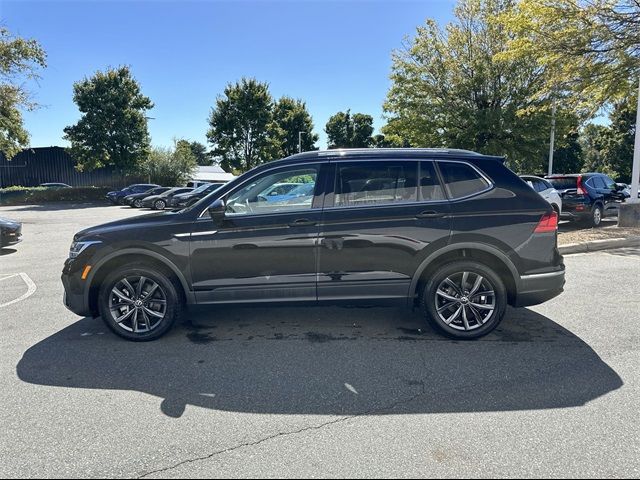 2023 Volkswagen Tiguan SE