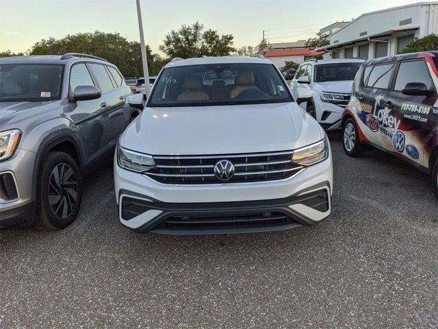 2023 Volkswagen Tiguan SE