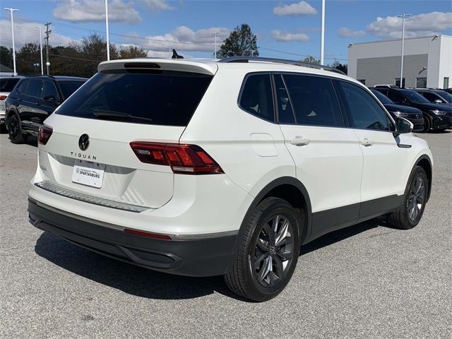 2023 Volkswagen Tiguan SE