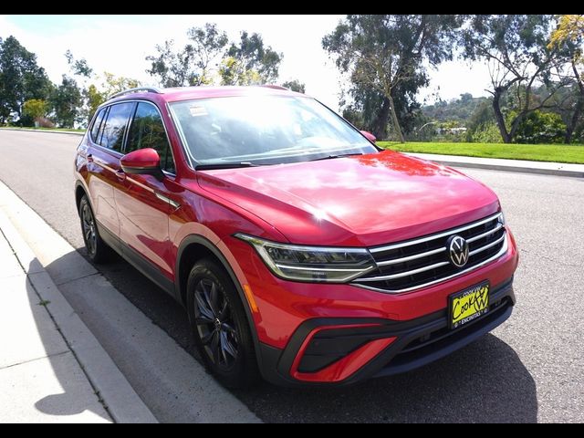 2023 Volkswagen Tiguan SE