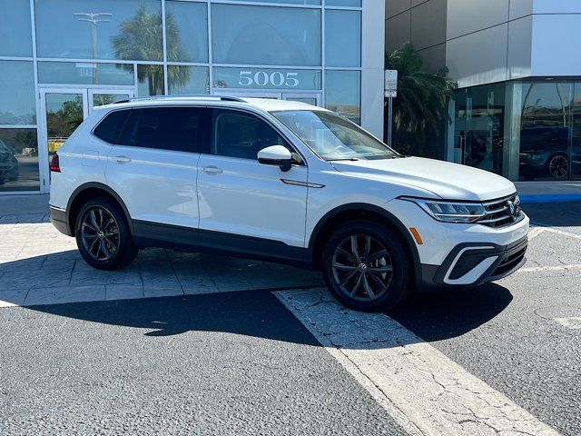 2023 Volkswagen Tiguan SE