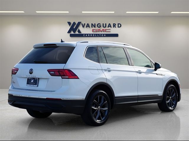 2023 Volkswagen Tiguan SE