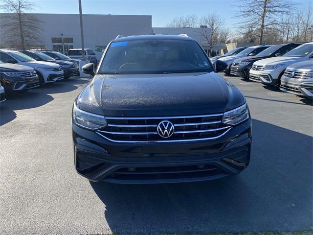 2023 Volkswagen Tiguan SE