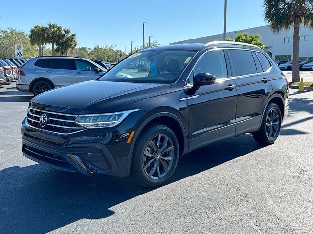 2023 Volkswagen Tiguan SE