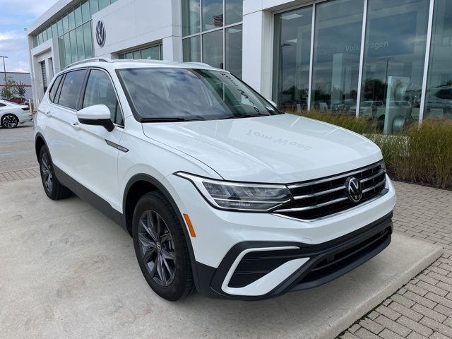 2023 Volkswagen Tiguan SE