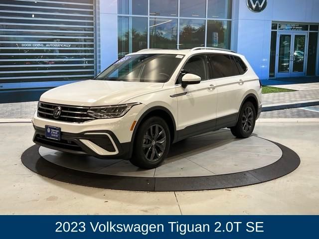 2023 Volkswagen Tiguan SE