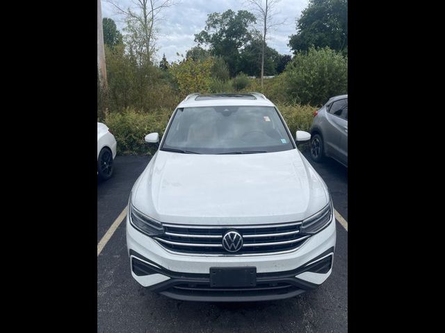 2023 Volkswagen Tiguan SE