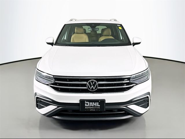 2023 Volkswagen Tiguan SE