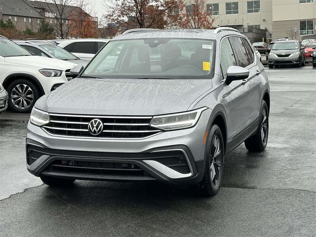 2023 Volkswagen Tiguan SE