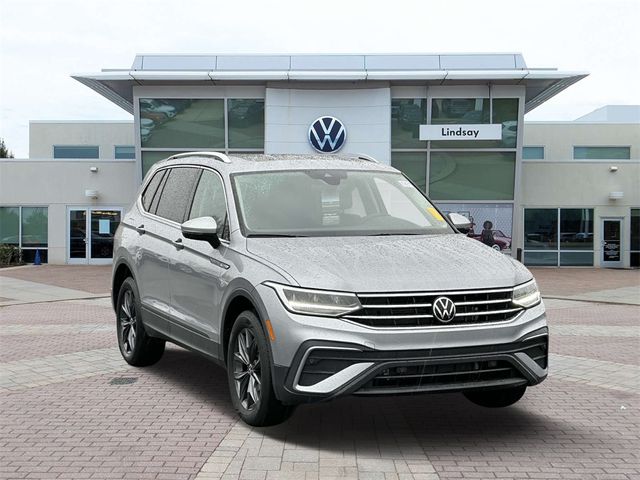 2023 Volkswagen Tiguan SE