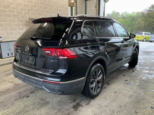 2023 Volkswagen Tiguan SE