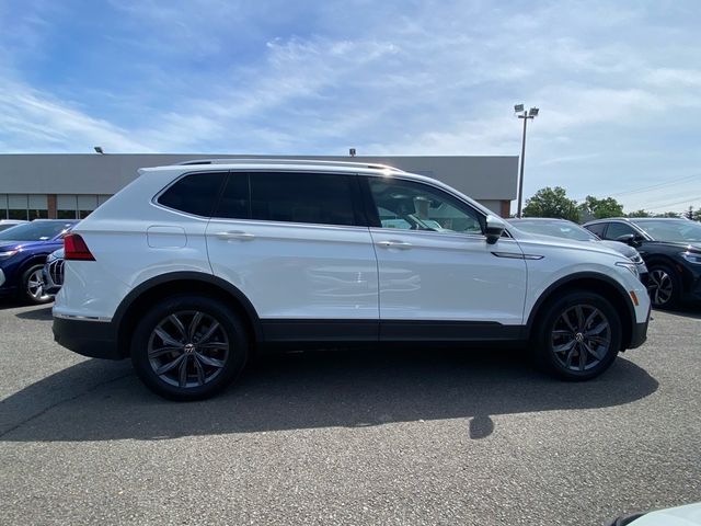 2023 Volkswagen Tiguan SE