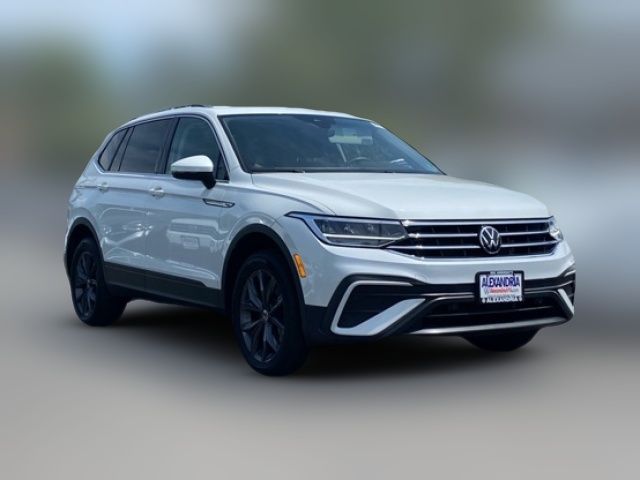 2023 Volkswagen Tiguan SE