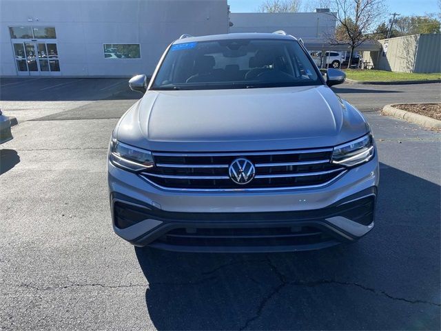 2023 Volkswagen Tiguan SE