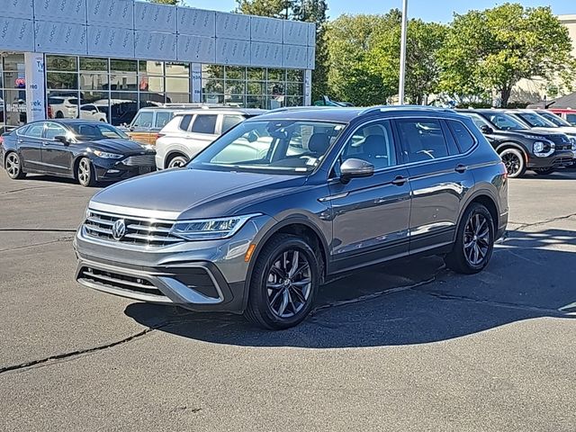 2023 Volkswagen Tiguan SE