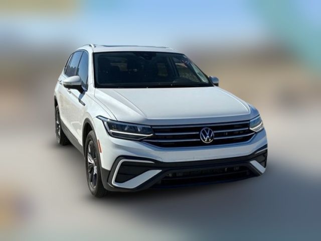 2023 Volkswagen Tiguan SE