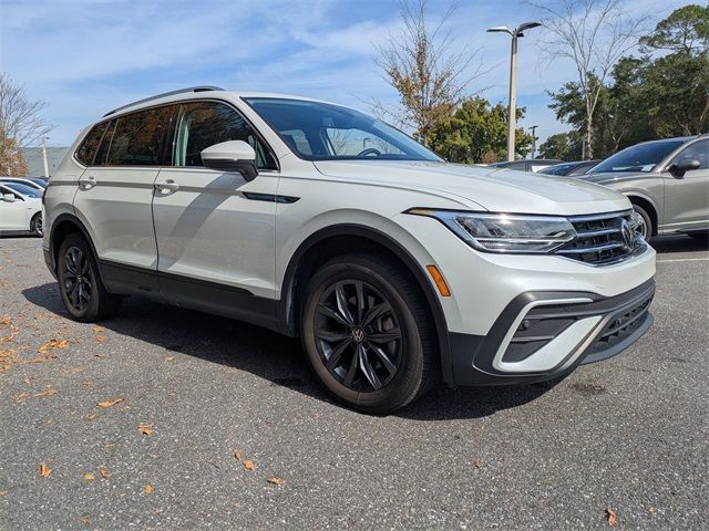 2023 Volkswagen Tiguan SE