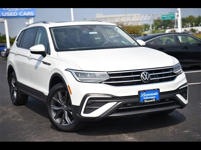 2023 Volkswagen Tiguan SE