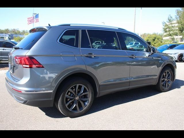 2023 Volkswagen Tiguan SE