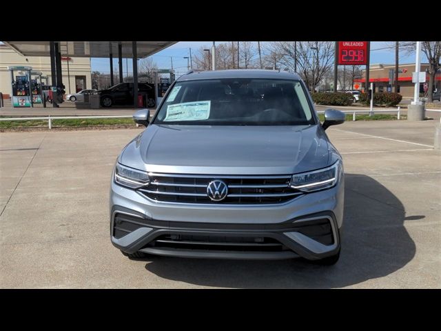 2023 Volkswagen Tiguan SE