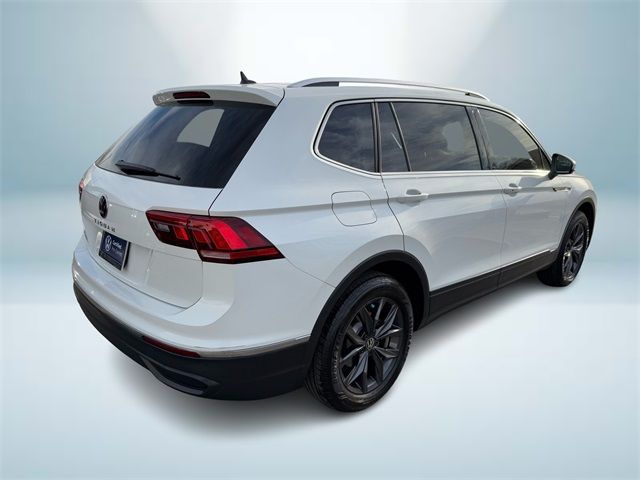 2023 Volkswagen Tiguan SE