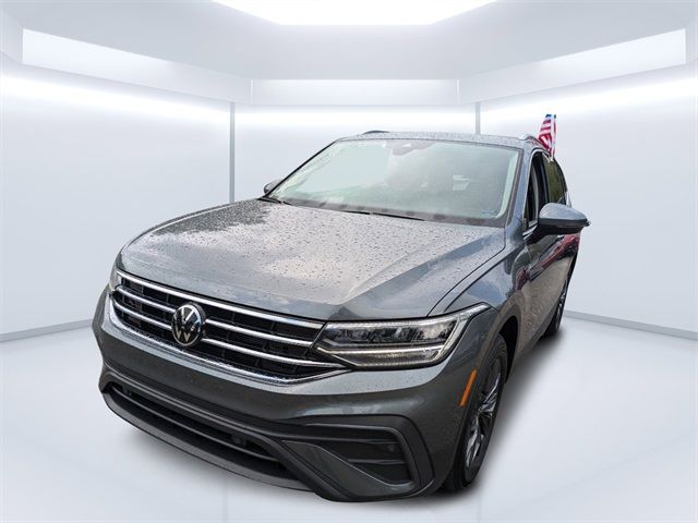 2023 Volkswagen Tiguan SE